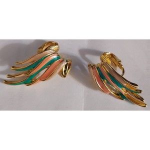 Ear Rings Angel Wings Gold Pink Green clip on